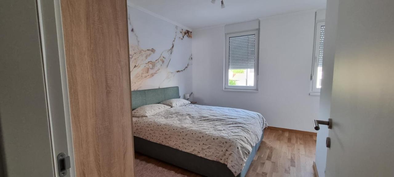 Apartman Visnja 苏博蒂察 外观 照片